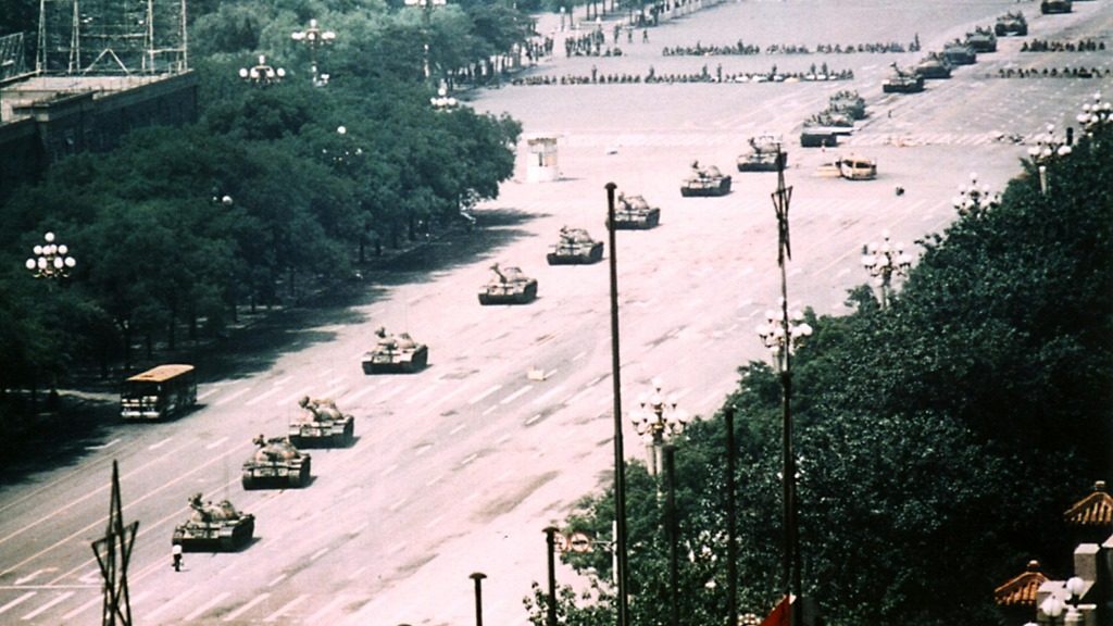 tankmantiananmen_2